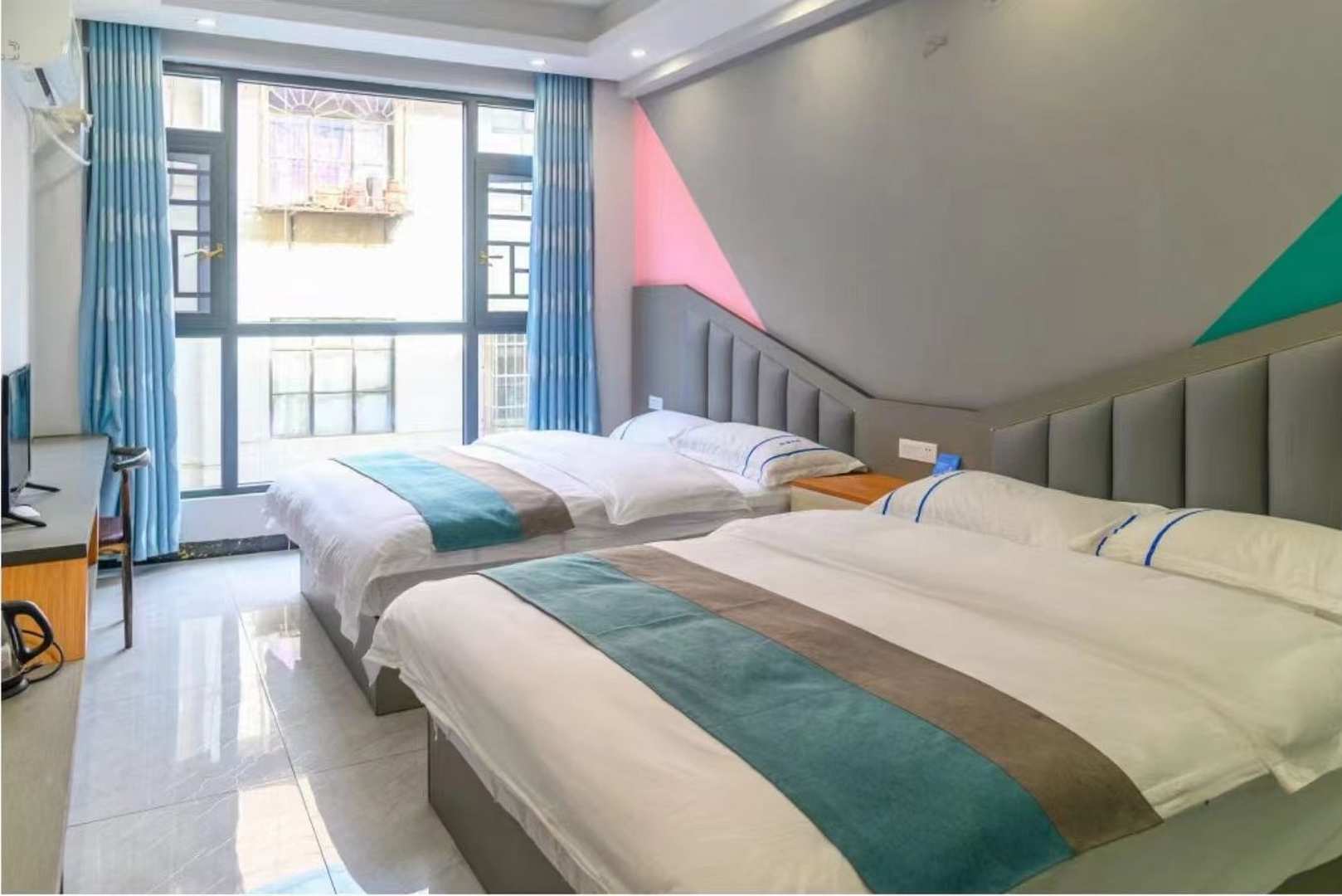 昭通澜庆酒店(小北门店)