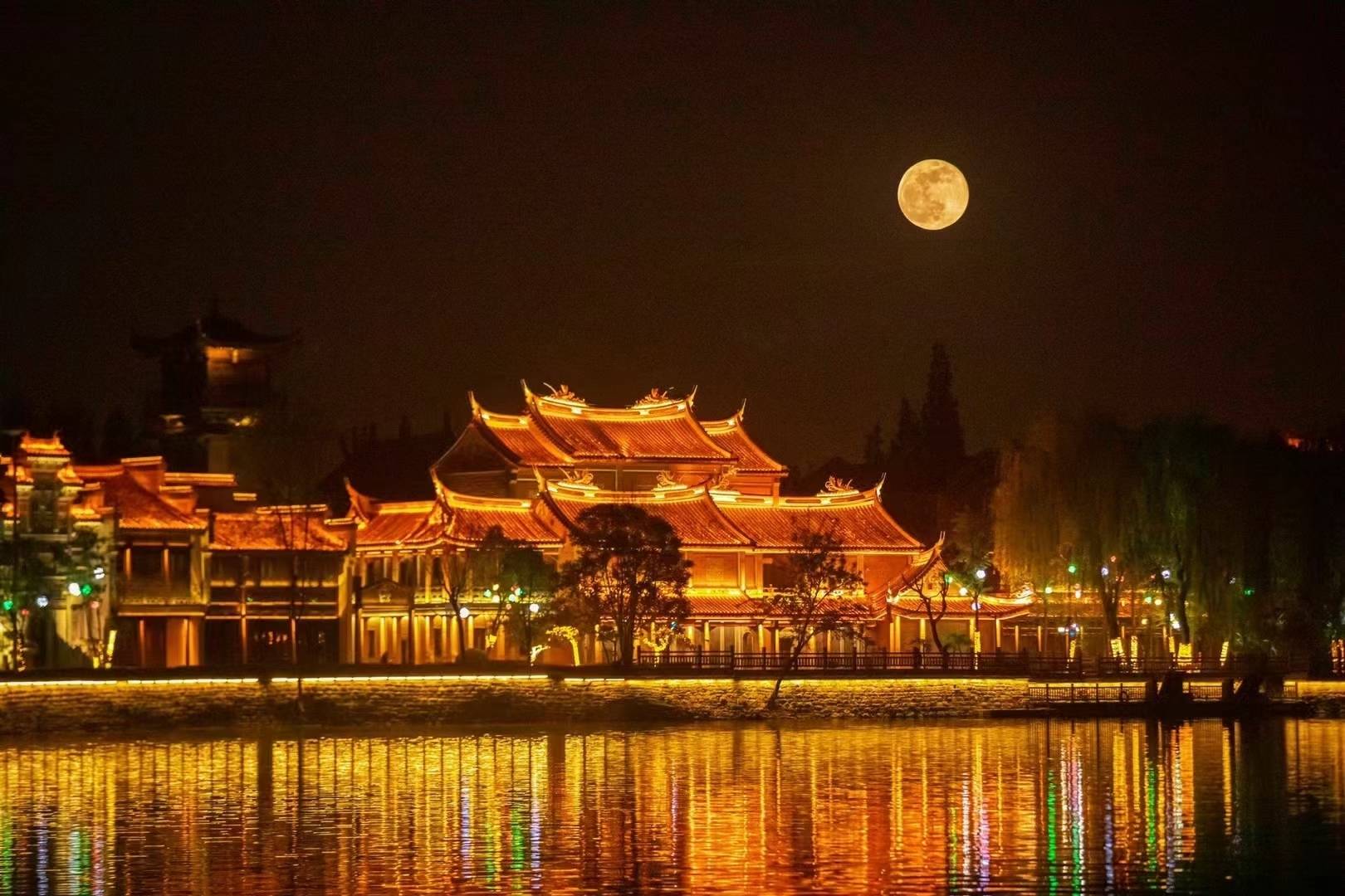状元楼·京都合院(台儿庄古城风景区店)
