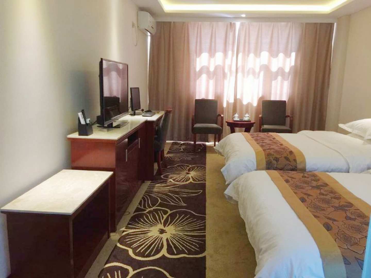 山南金城宾馆