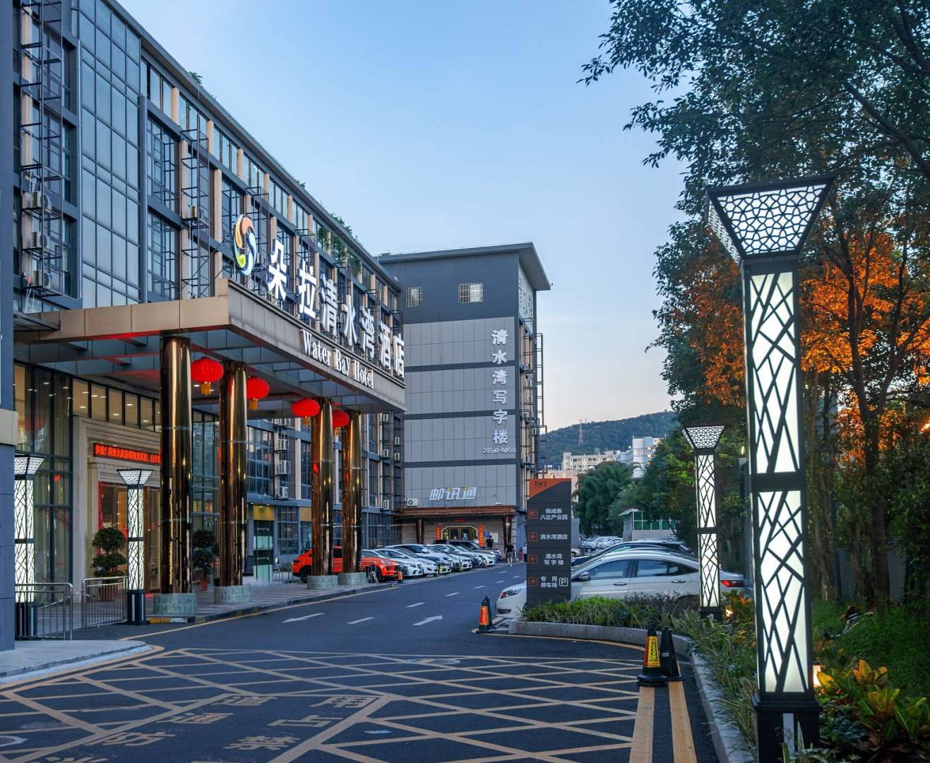 朵拉清水湾酒店(深圳龙岗塘坑地铁站店)