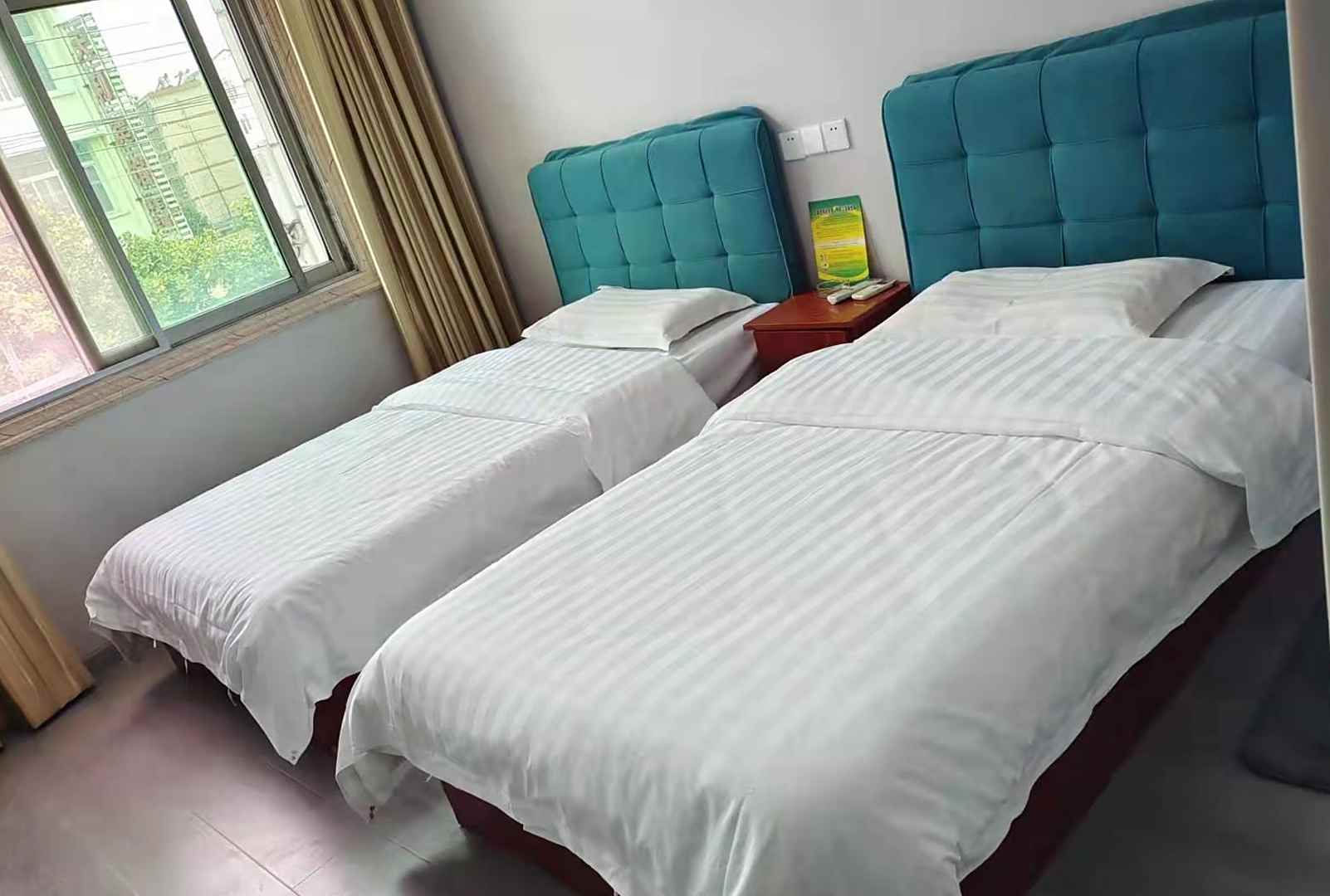 城固奕丽宾馆
