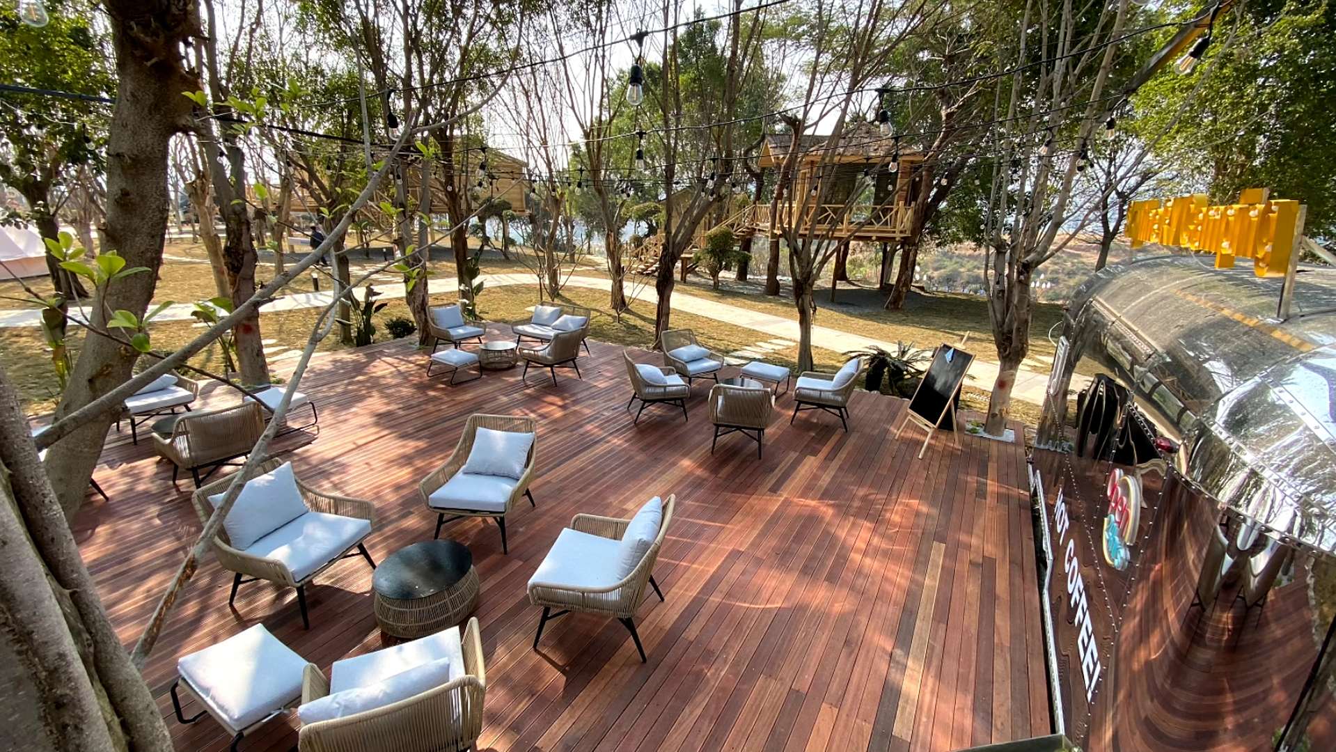 盐边天际线(红格温泉)房车露营公园(攀枝花红格温泉店)
