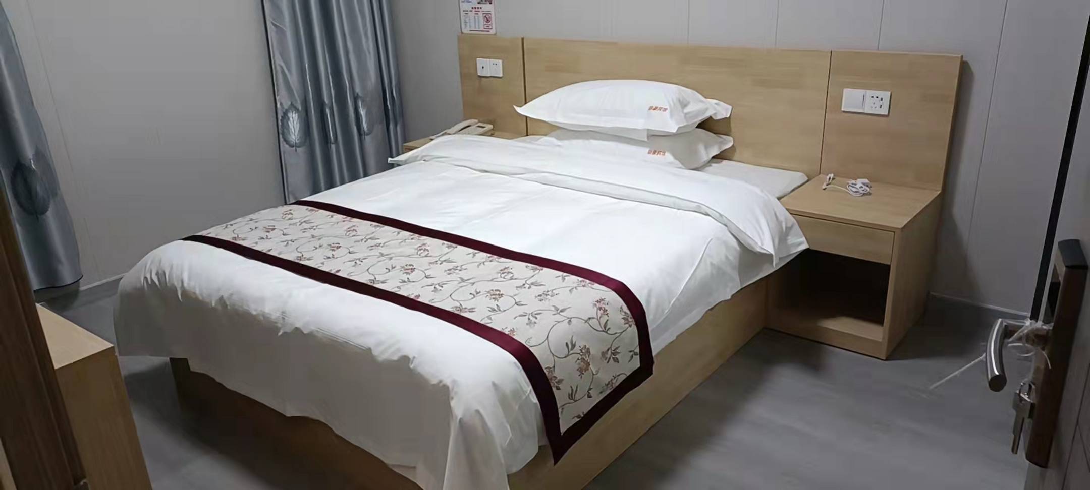 颍上玉豪商务宾馆(高铁站长途汽车站店)
