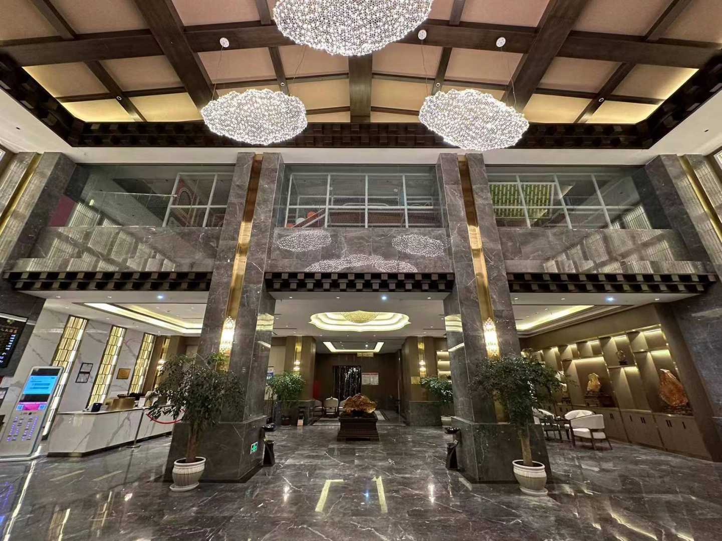 牧人大酒店