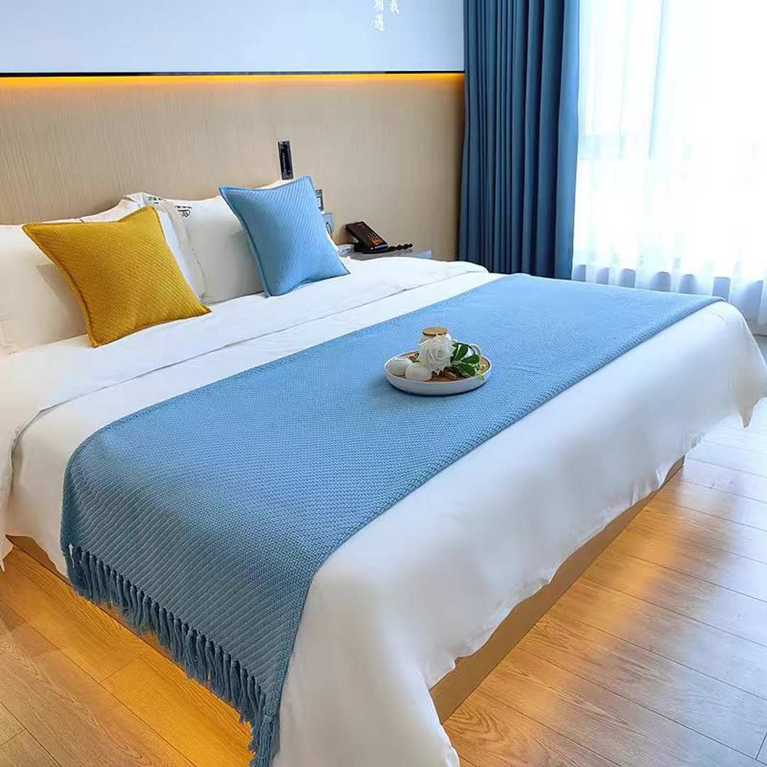 铂晶商务公寓(比亚迪一期店)