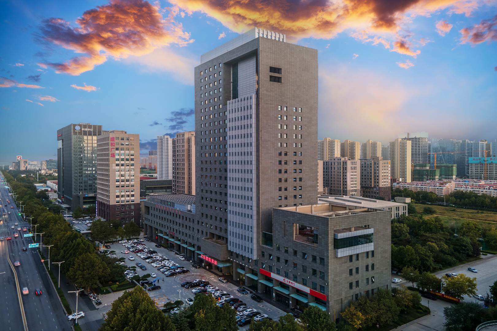 上东国际酒店