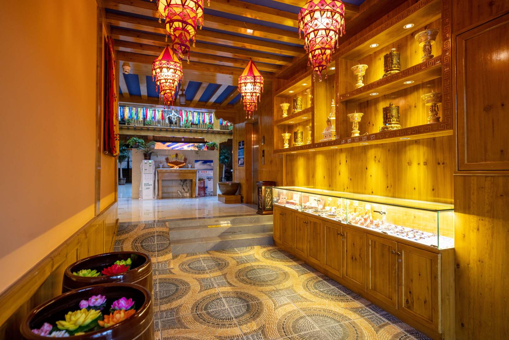 鲁欧嘎精品民宿(布达拉宫店)
