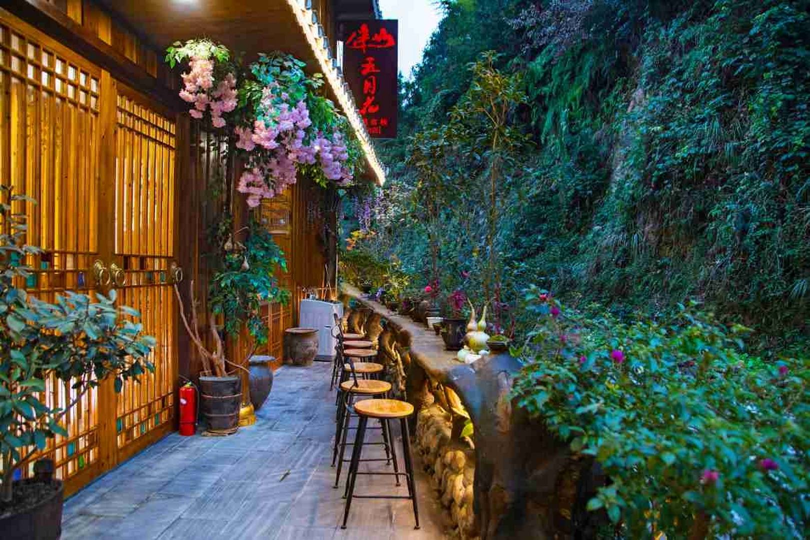 伴山五月花精品客栈(肇兴店)