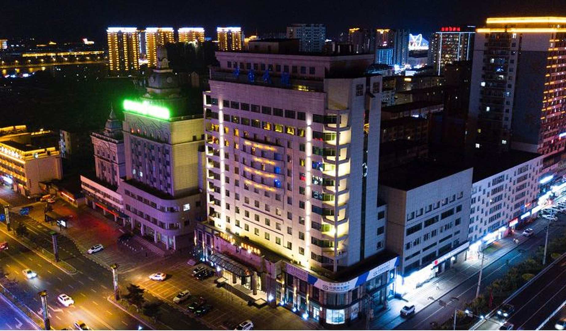 乾元翔宇大酒店