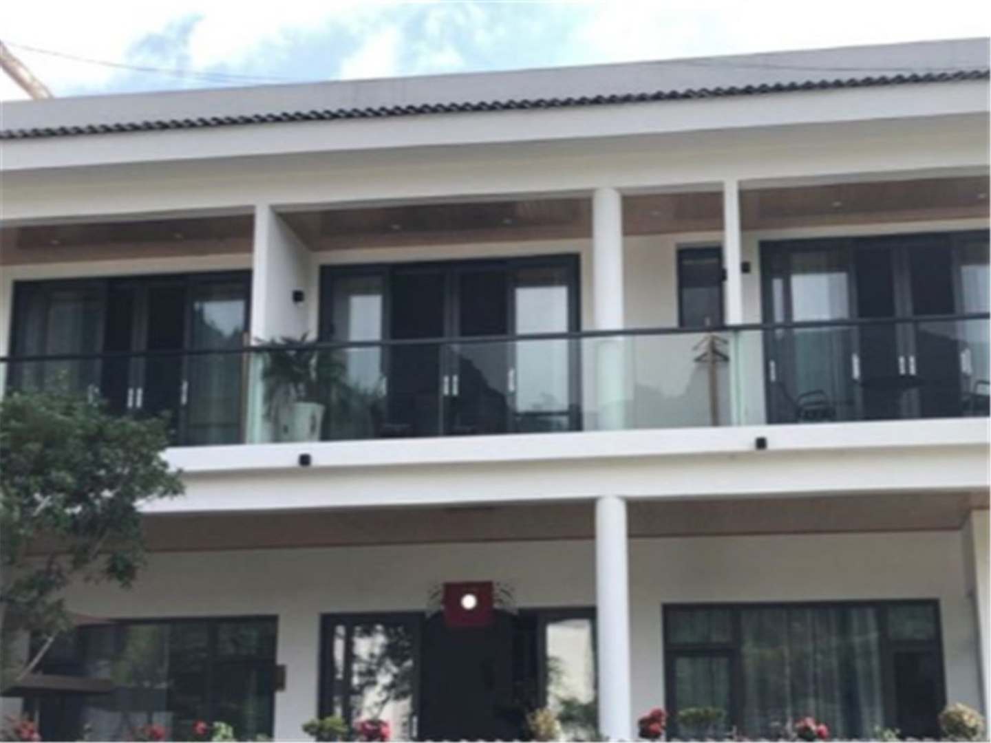 万峰林闲舍