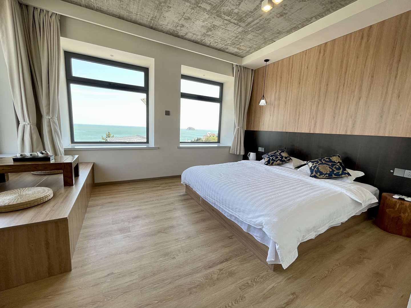 听海楼海景客栈(青岛东沙一路店)