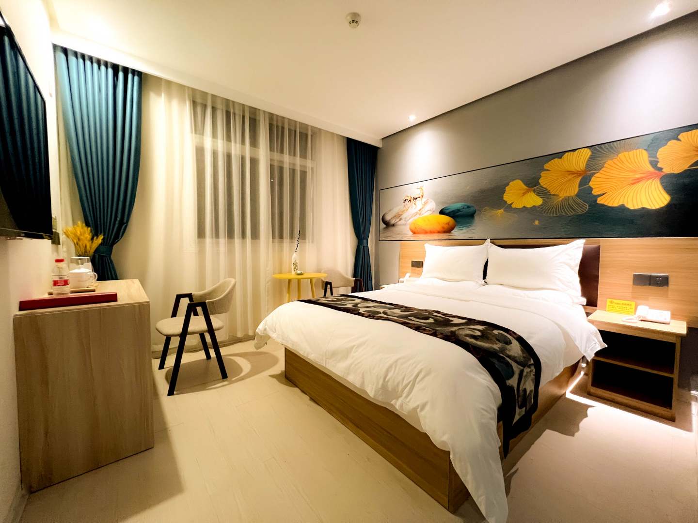 亚迪酒店(西安大雁塔北广场店)