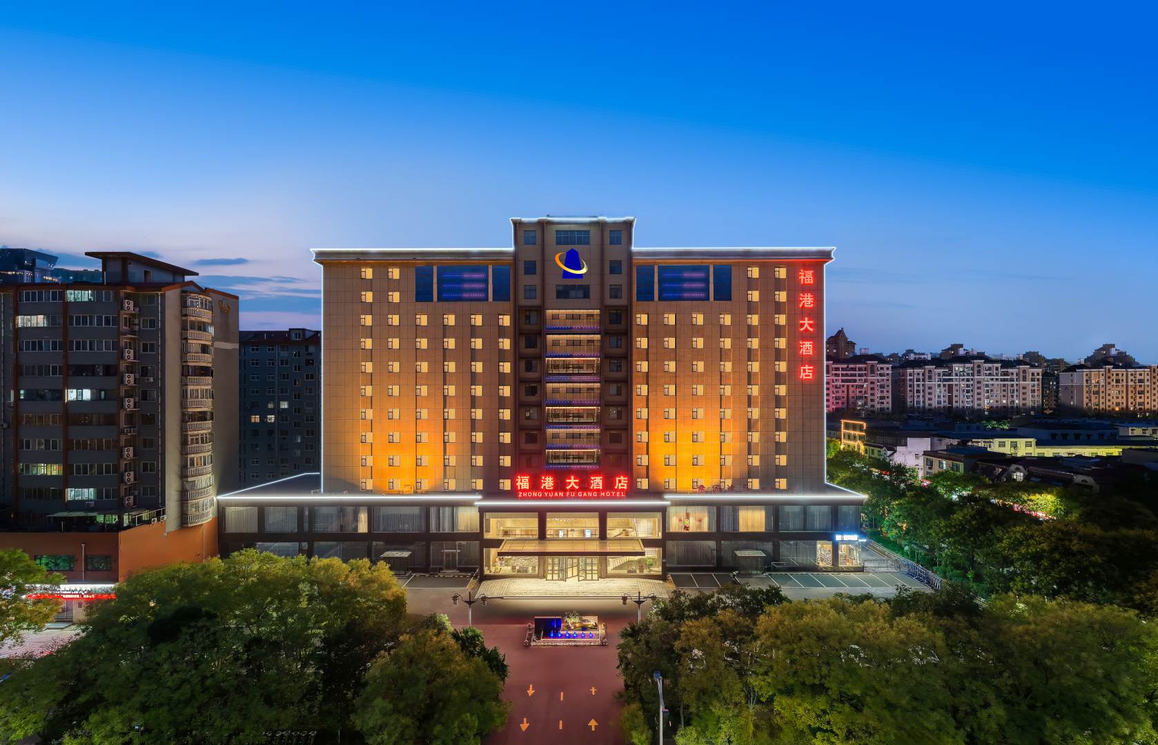 福港大酒店(许昌学院高铁东站店)