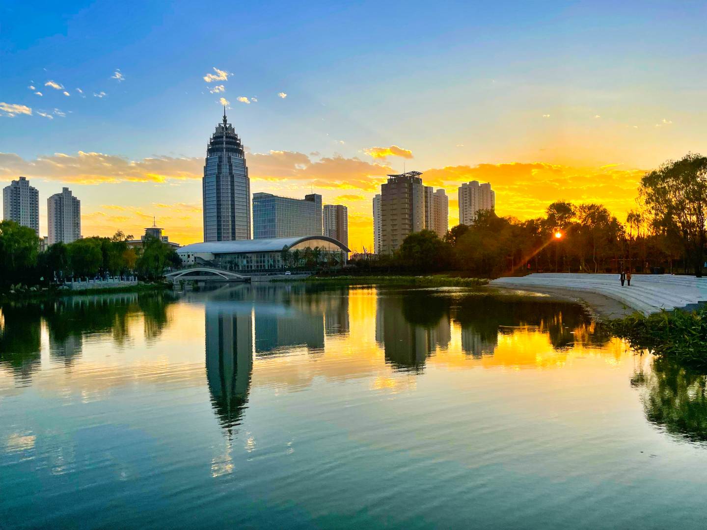 临沂华盛江泉城大酒店