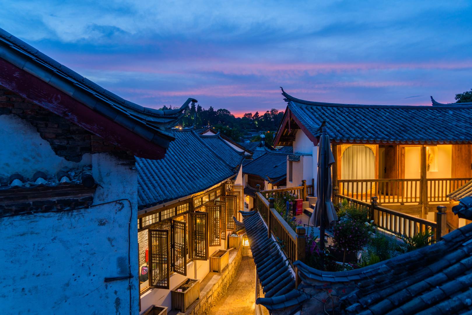丽江古城·御府｜东方美学设计师匠心打造古色古香奢华度假庭院(四方街店)