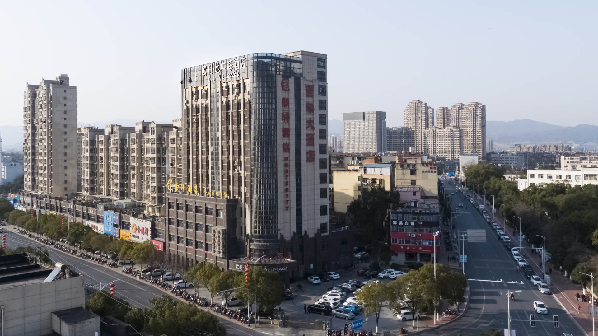 百年大酒店