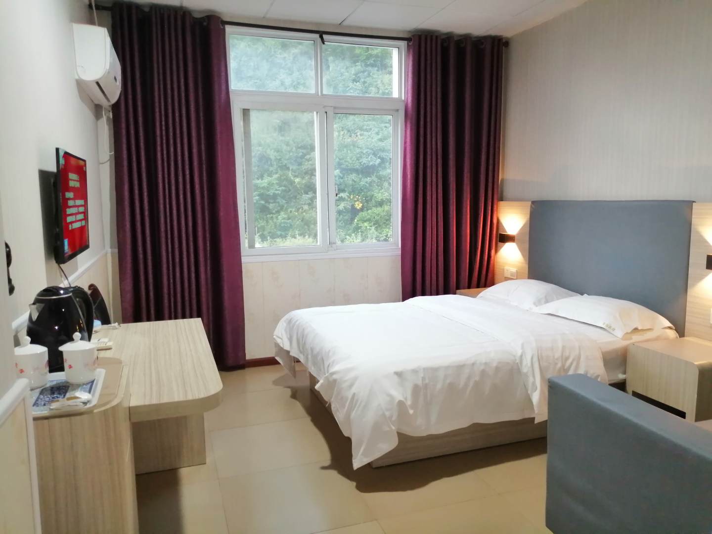 馨怡宾馆(火车站店)