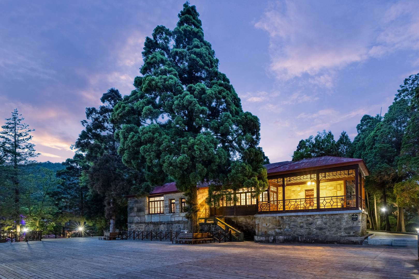 崇雅山庄