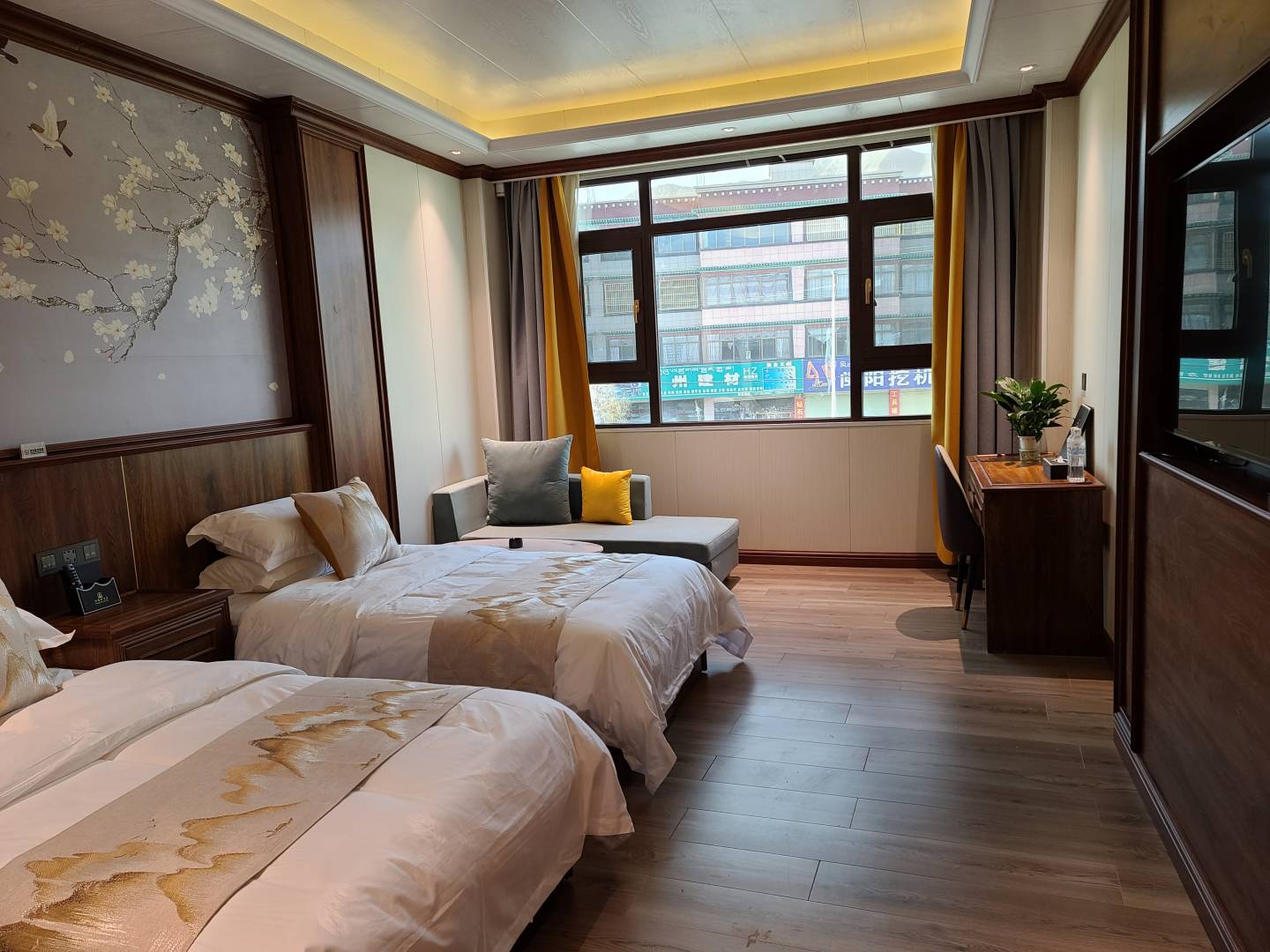 斯维特酒店(日喀则扎德西路店)