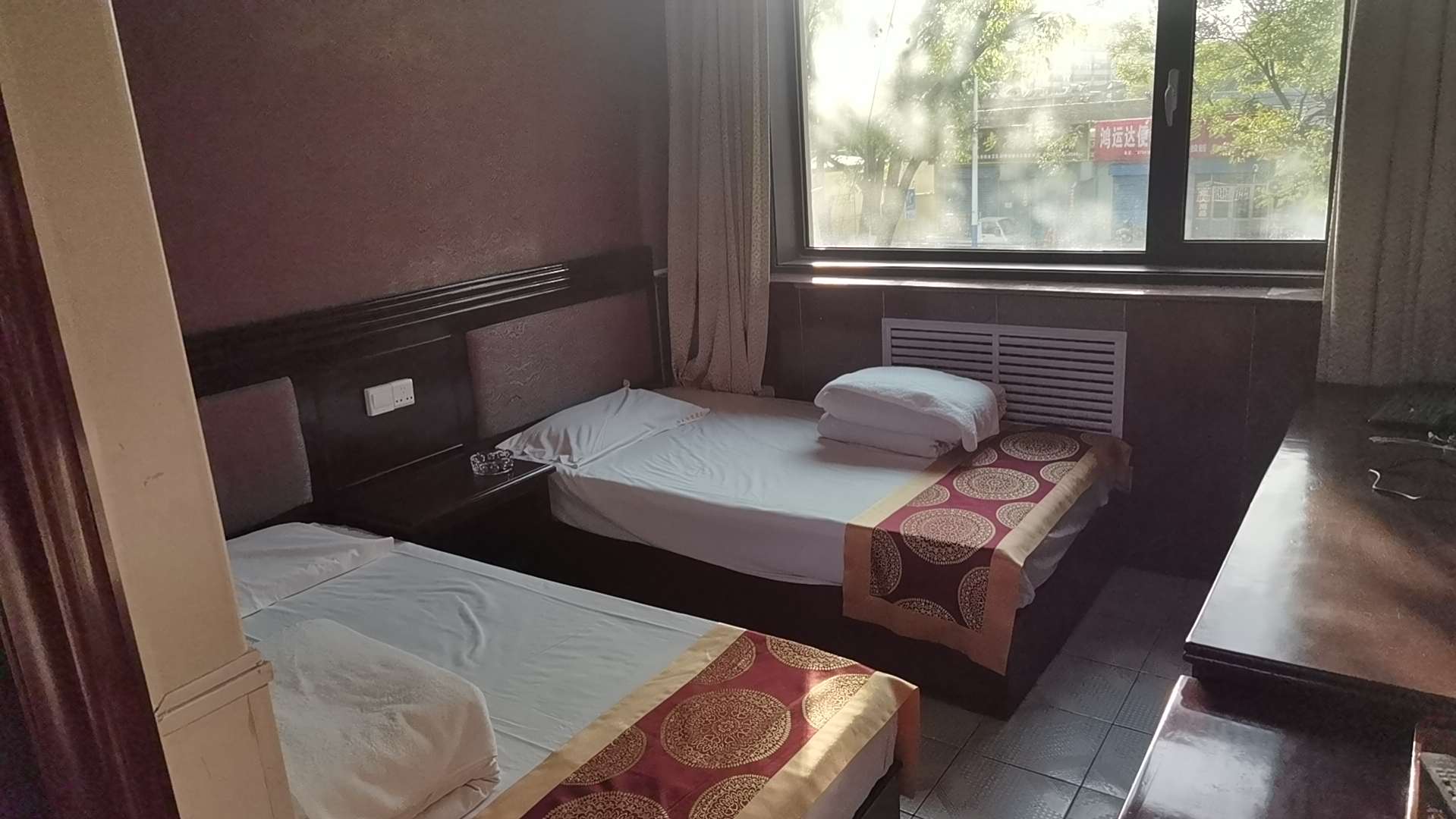 孝义孝宏快捷酒店