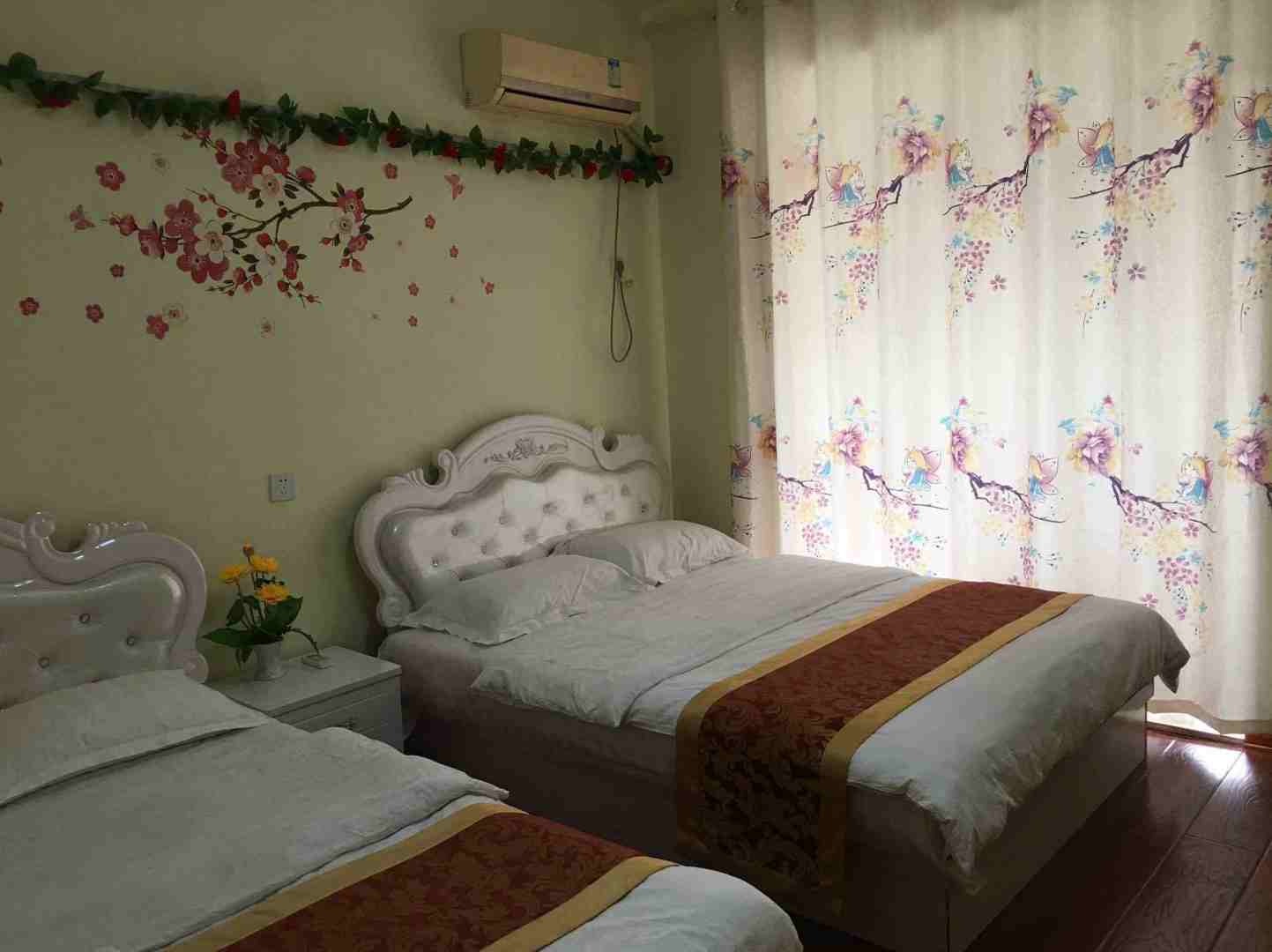 郑州如意宾馆(绿城银水湾店)