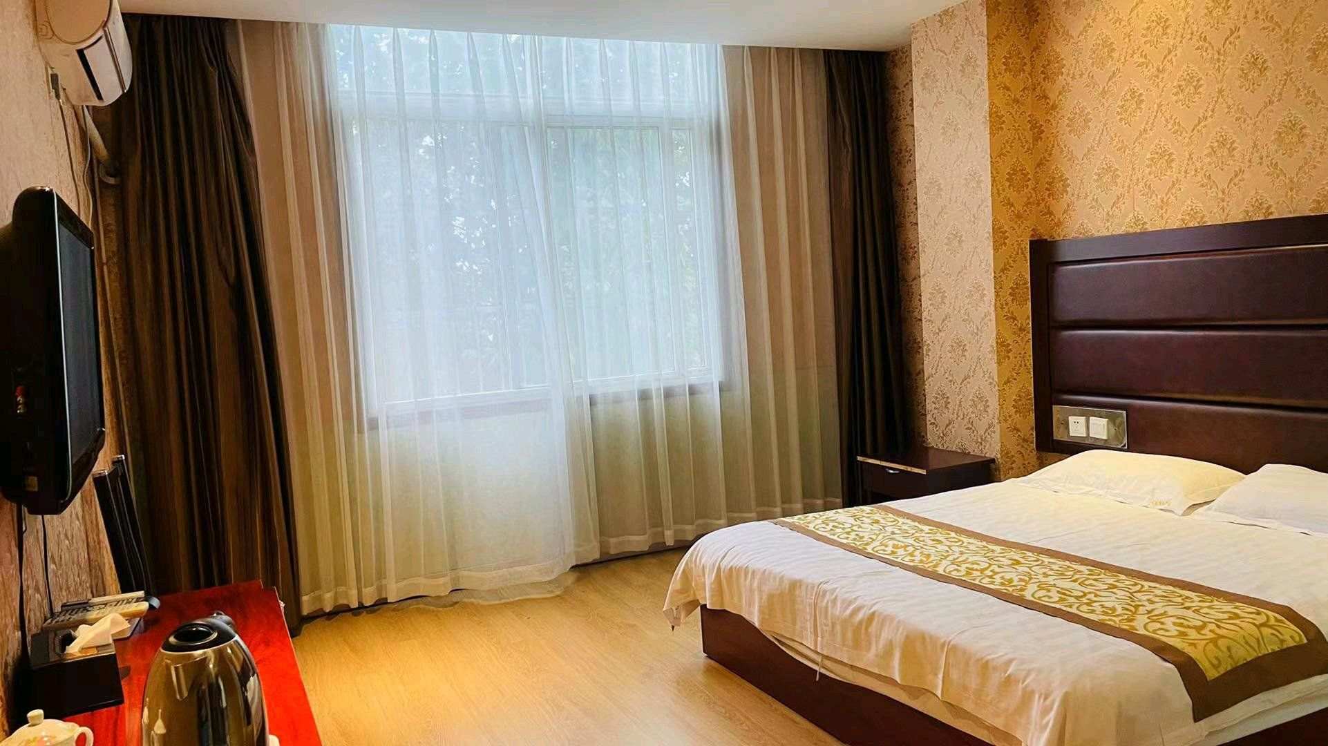 凤阳长义华商务宾馆