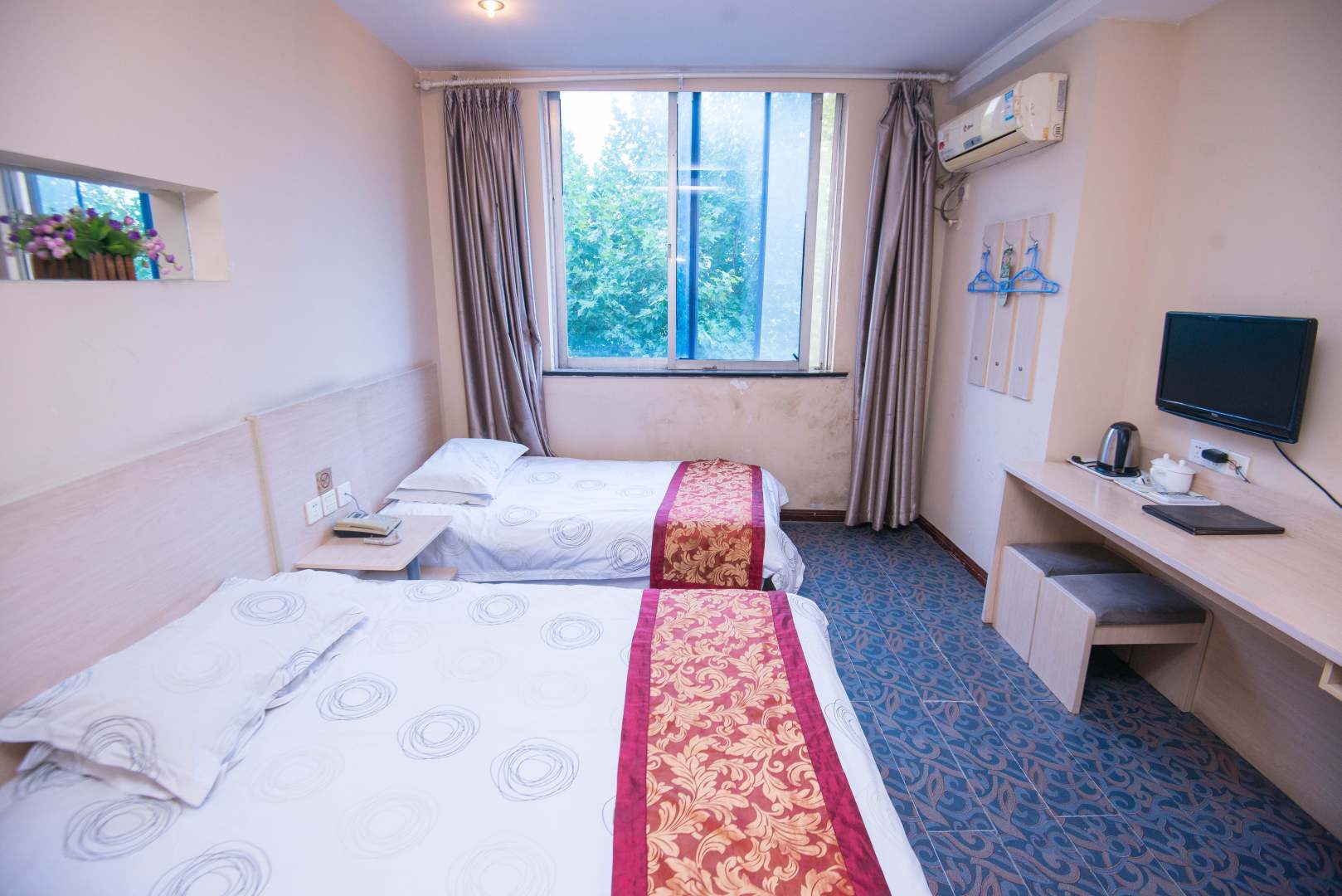 贵喜来宾馆(镇江解放路店)