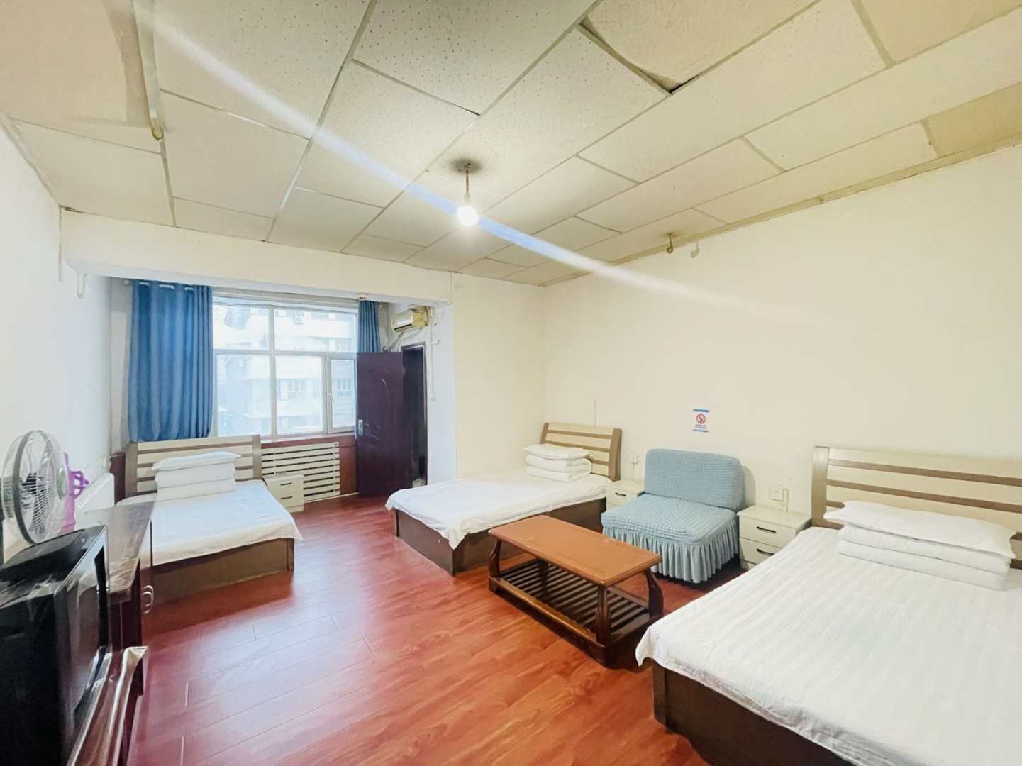 鑫鑫賓館(南湖西路輔路店)