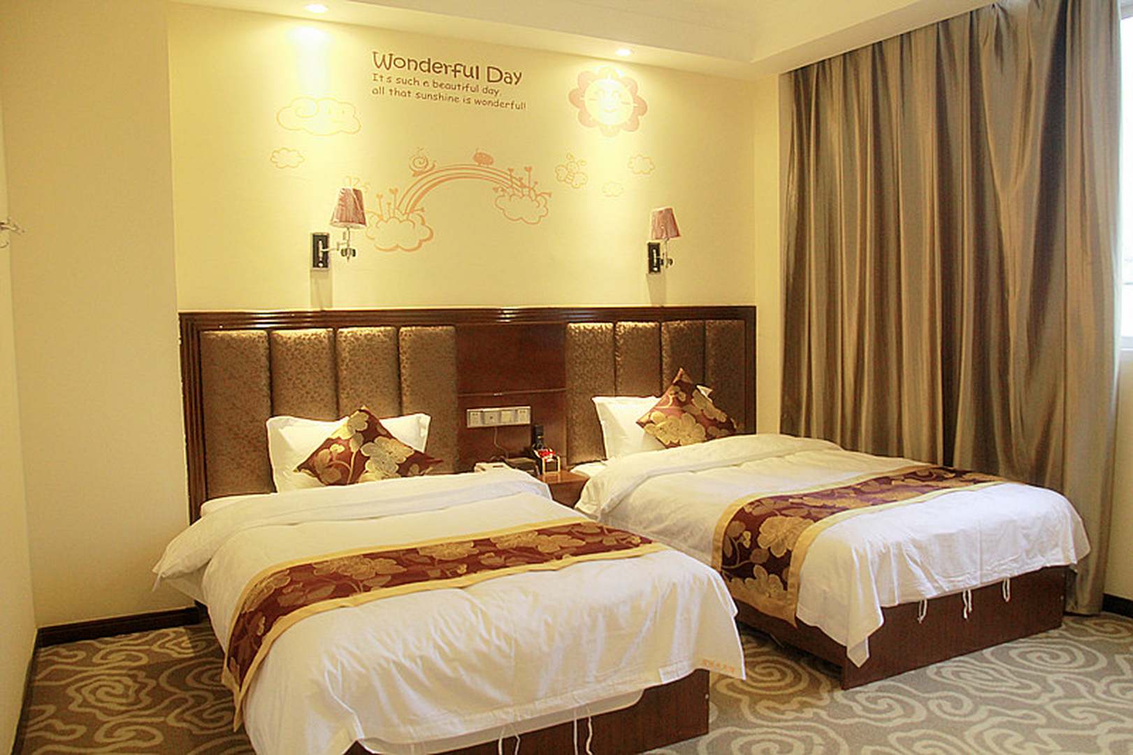 巴中君悦来商务宾馆