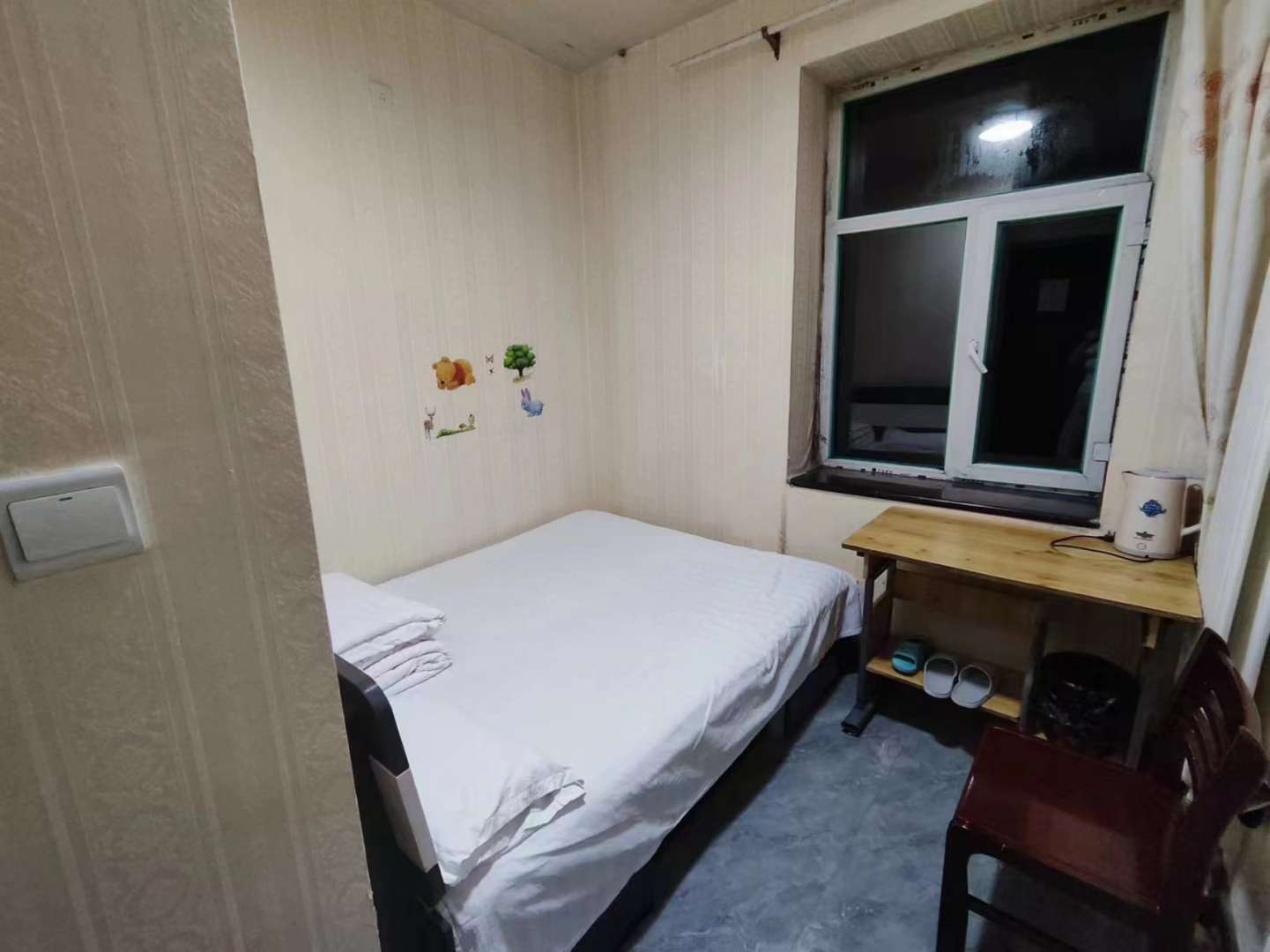 胜源旅店超市