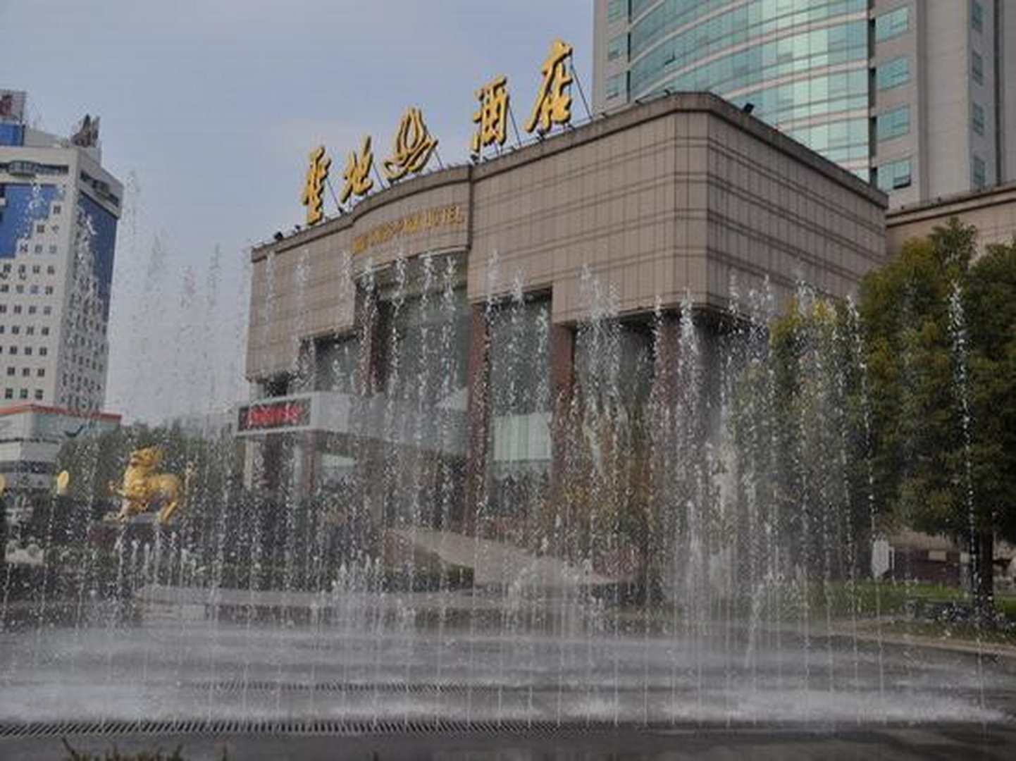 济宁圣地酒店