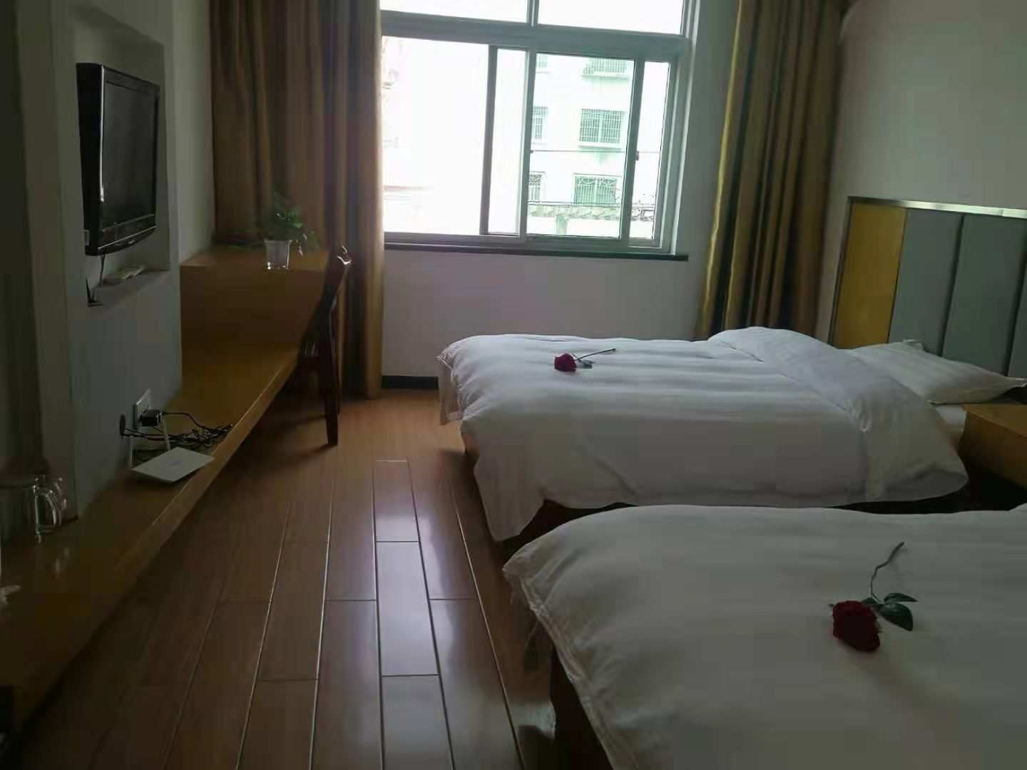 石首丽枫客栈