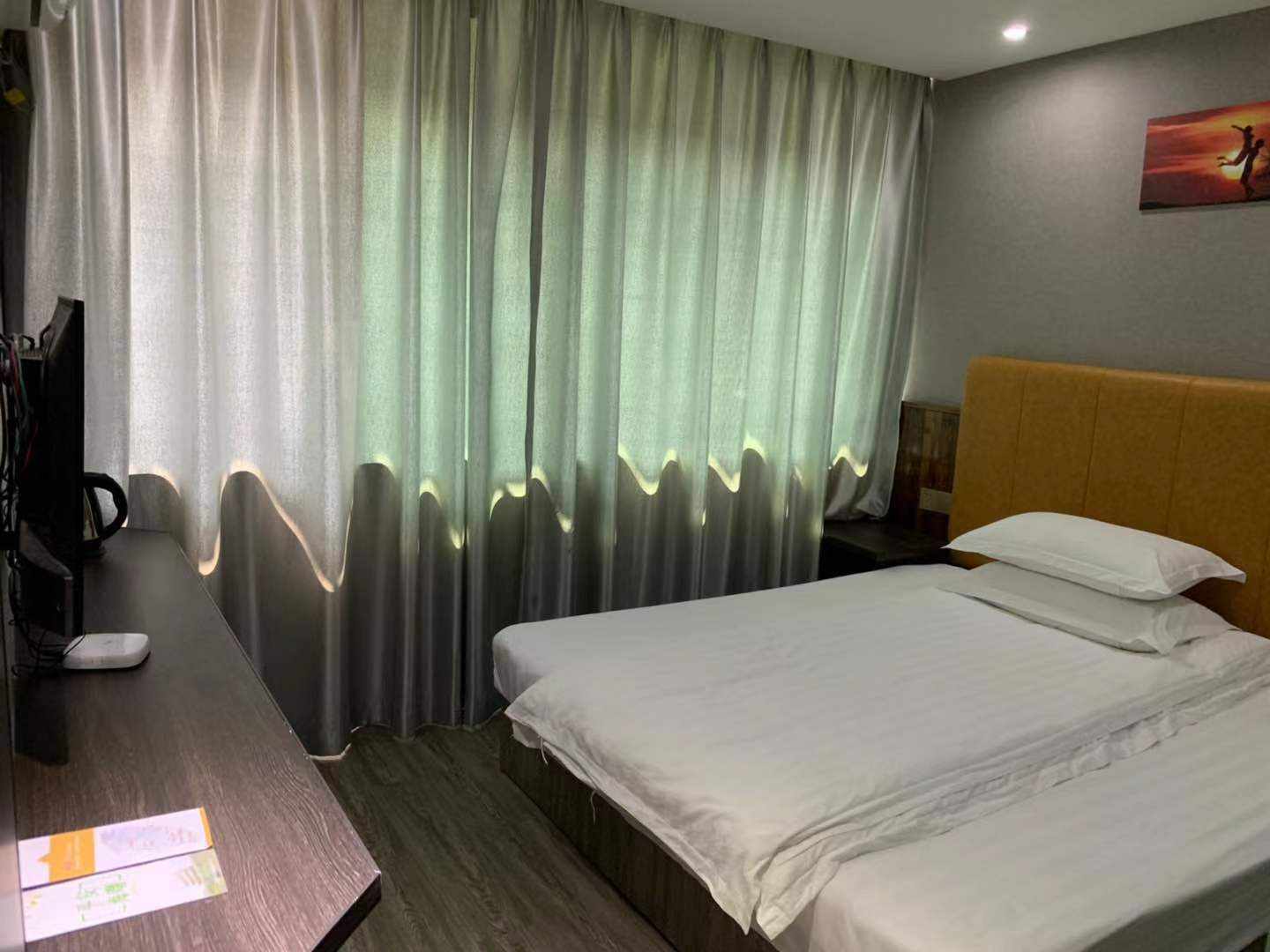 蓝海宾馆(新街店)