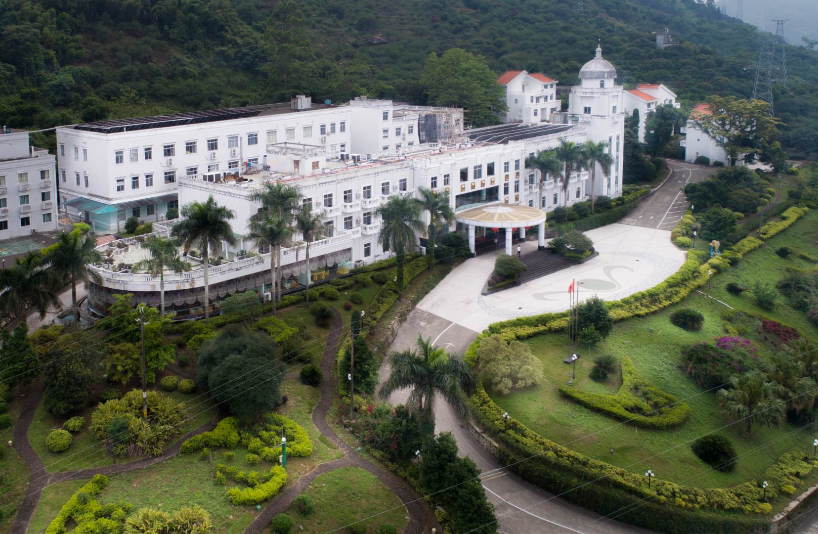 流溪河湖光度假山庄