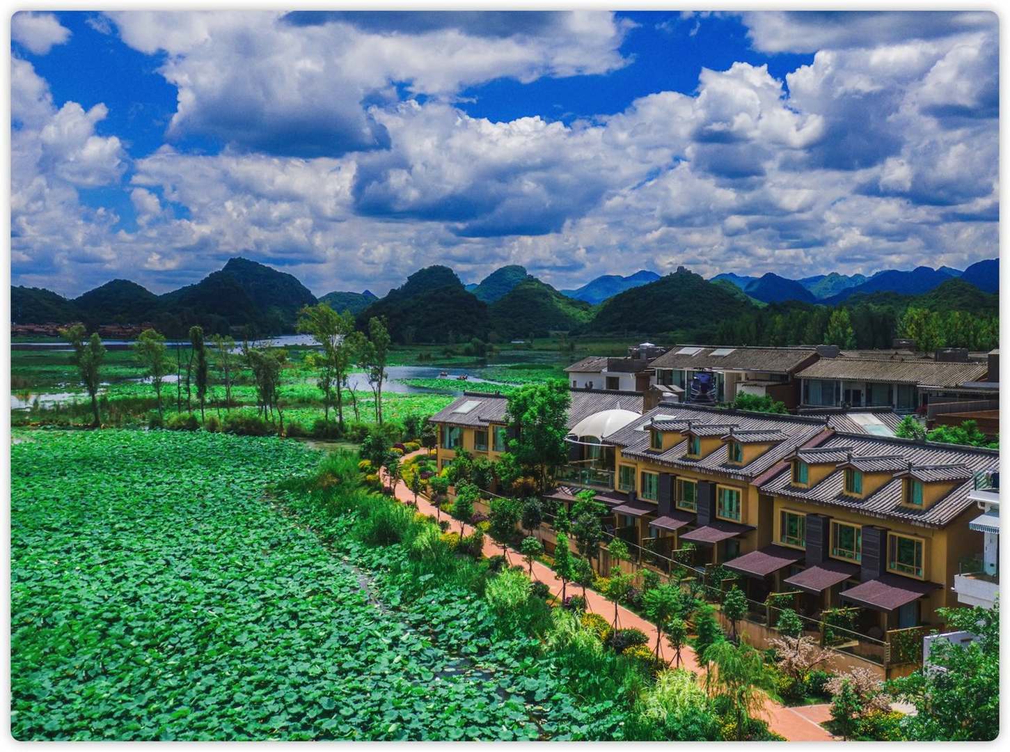 普着黑兮院湖景度假酒店