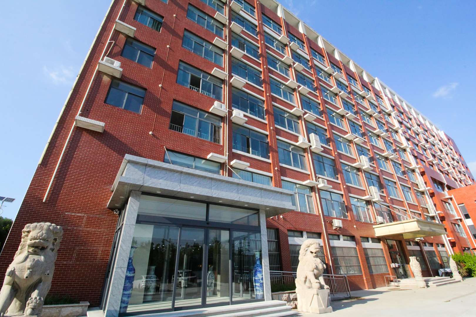 聊城润苑AI智能酒店