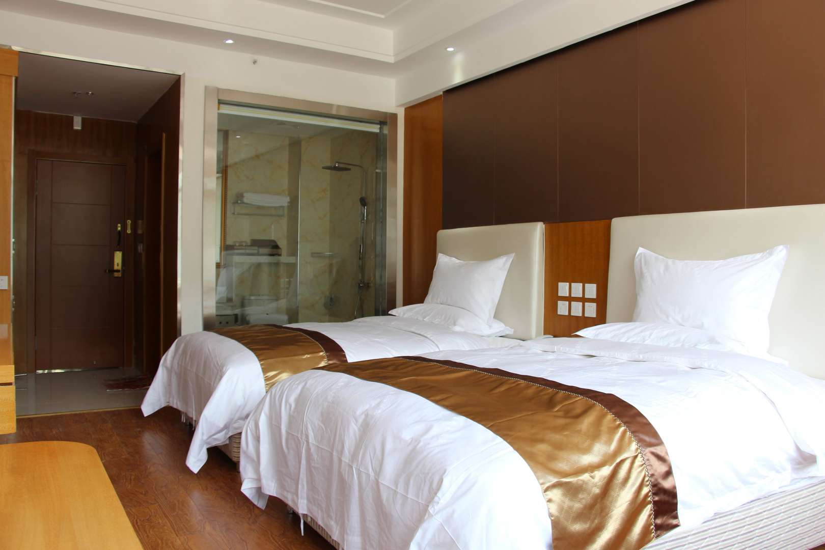 迭部藏香大酒店