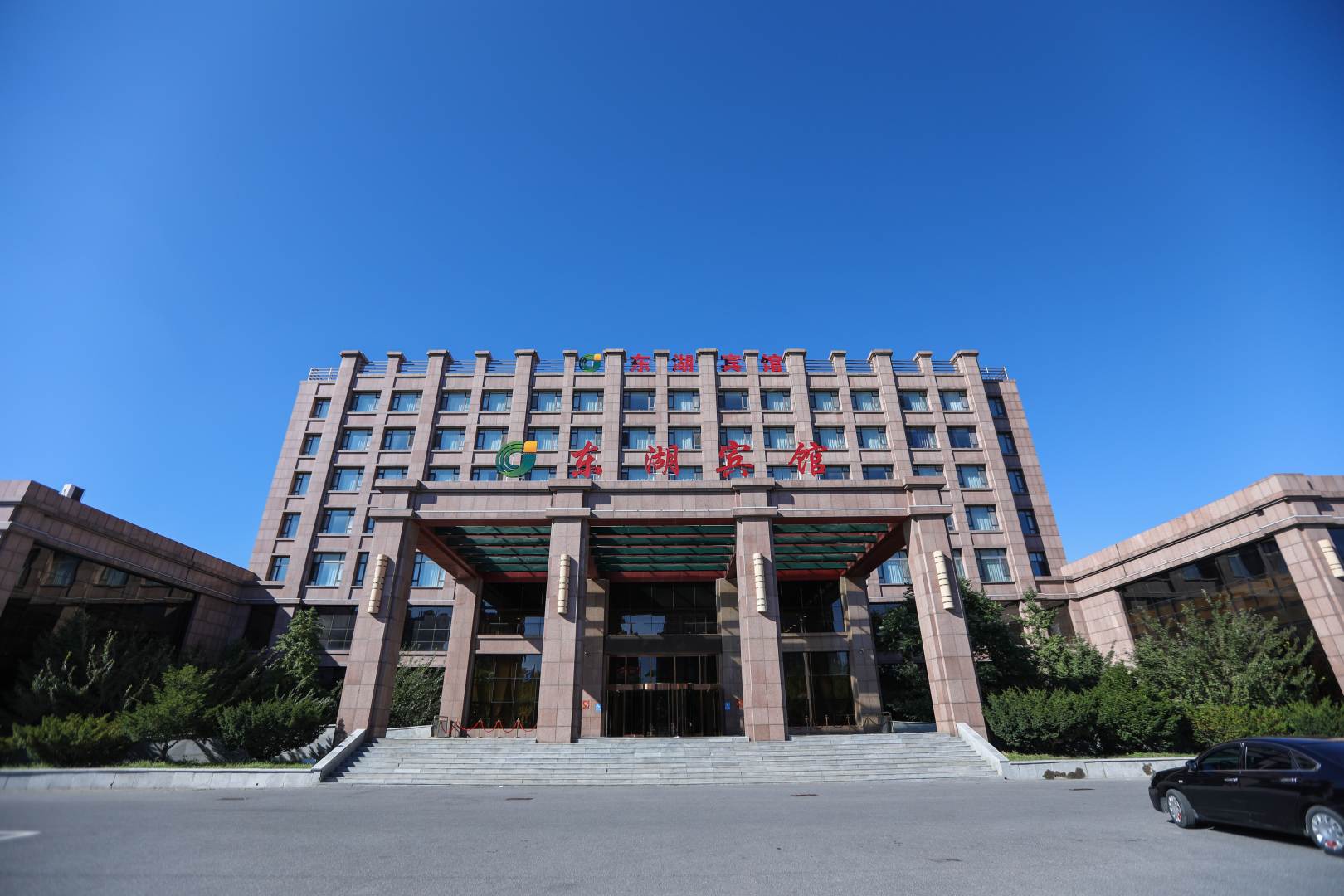 东湖温泉宾馆