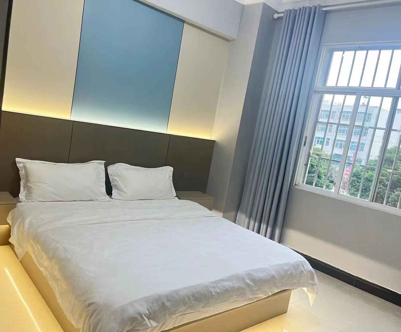 迎晖宾馆(建水古城小火车店)
