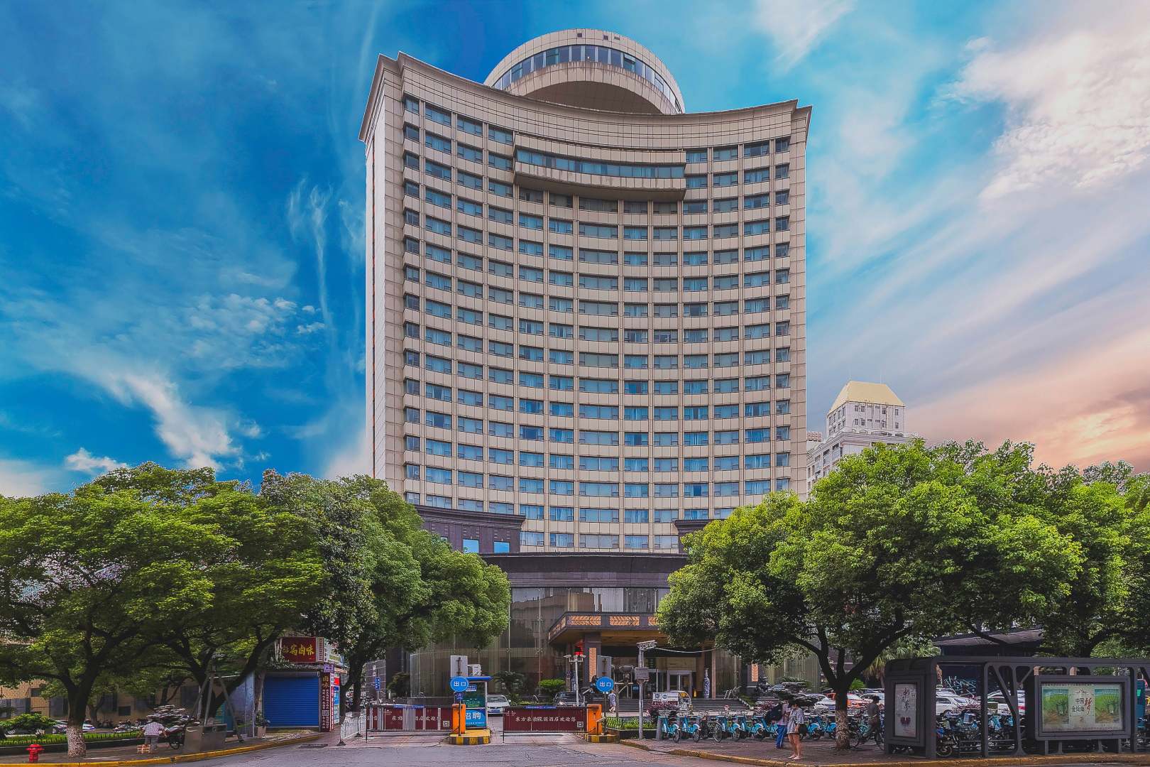 东方豪景花园酒店(民德路店)