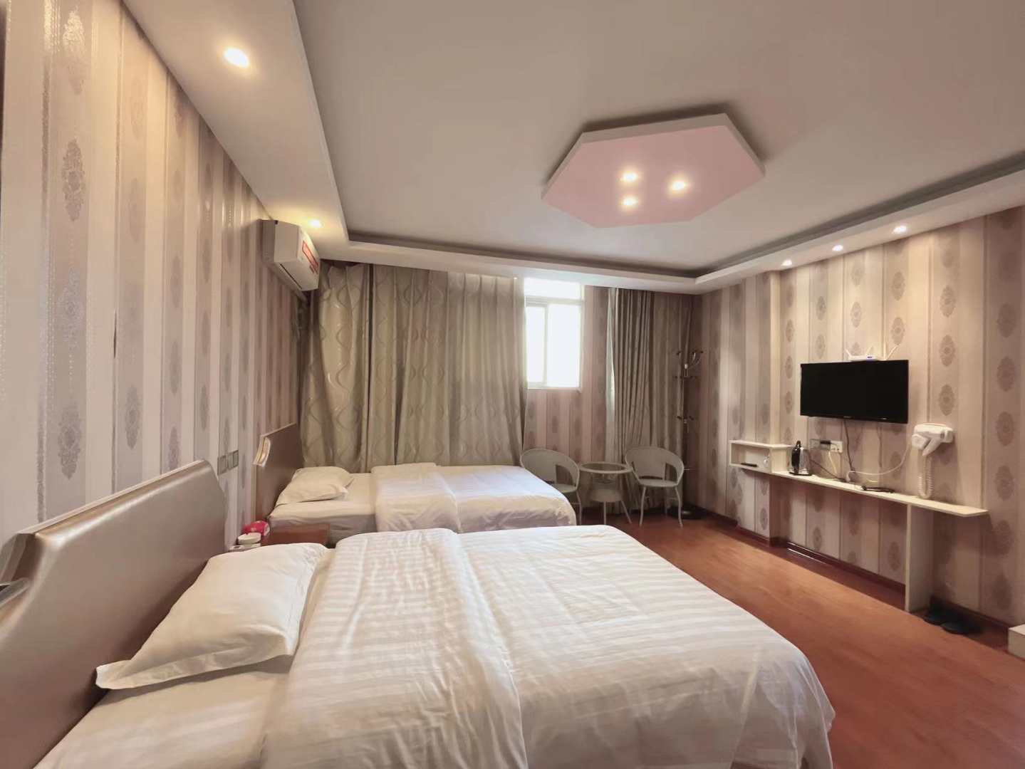 西城主题宾馆
