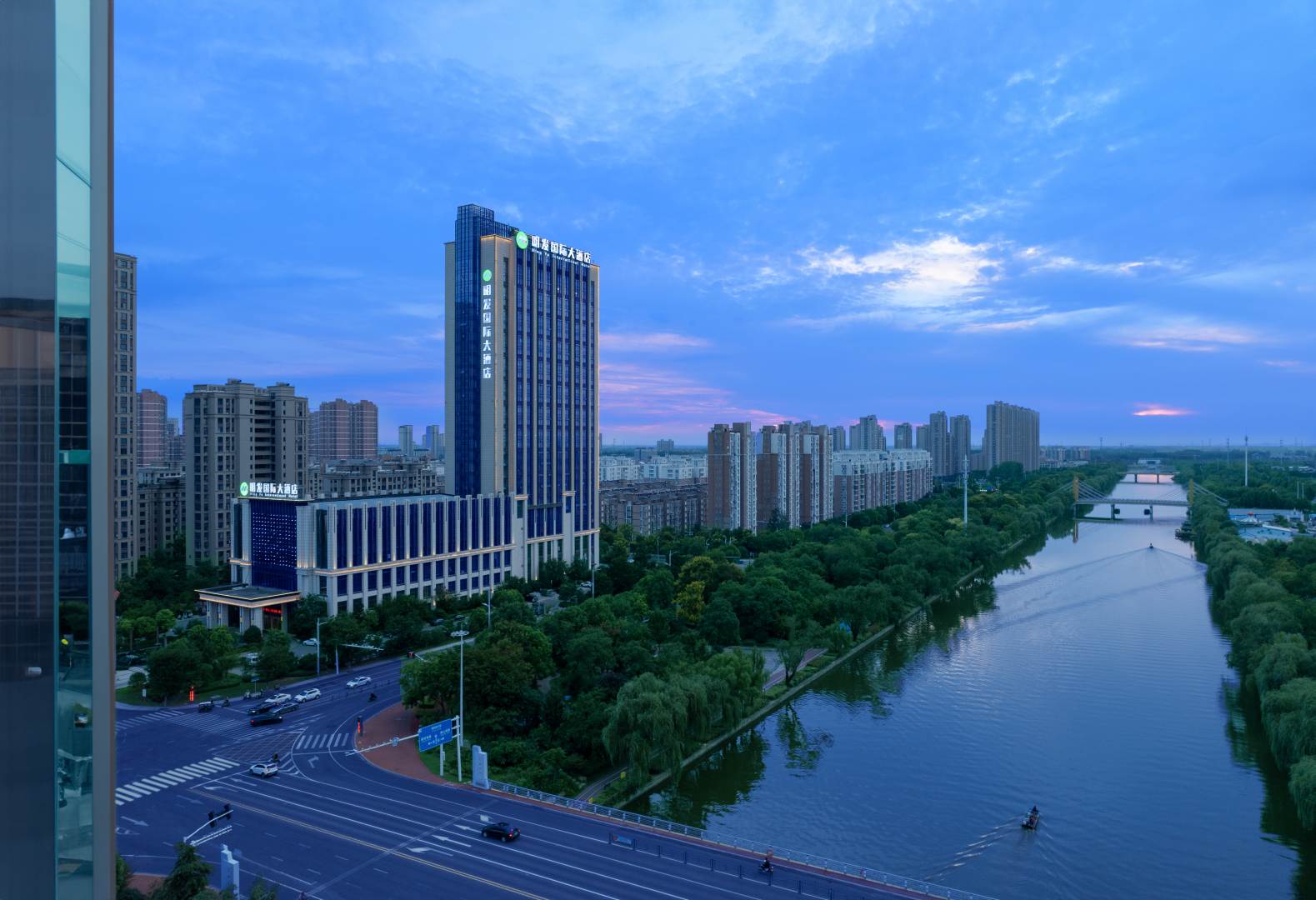 明发国际大酒店
