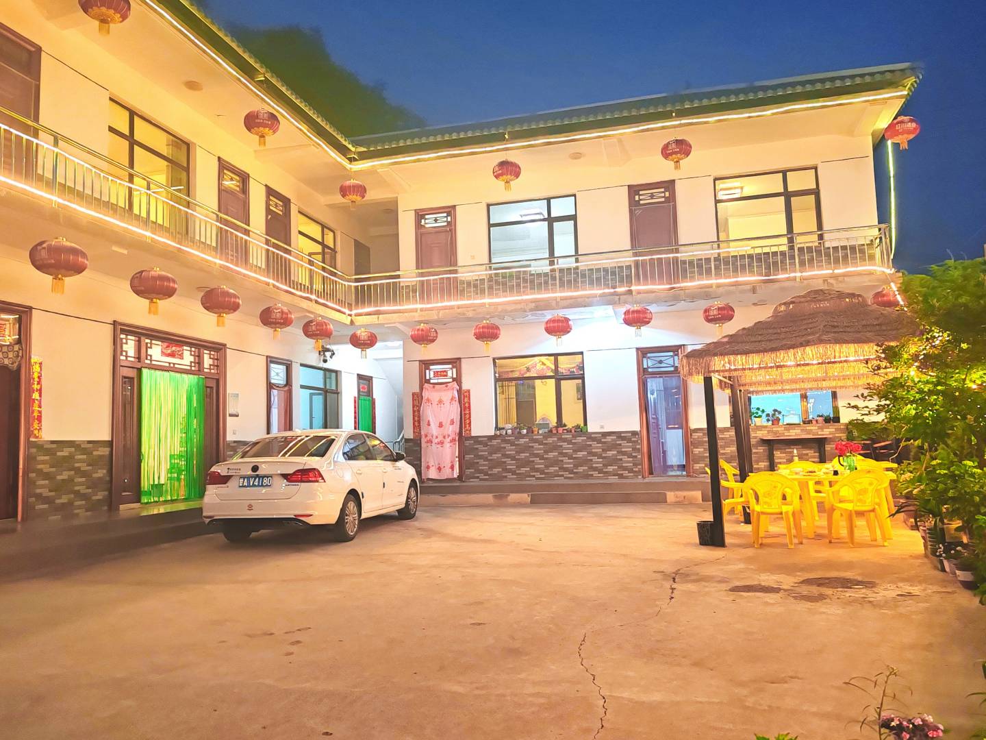 麦积山石窟清雅民宿