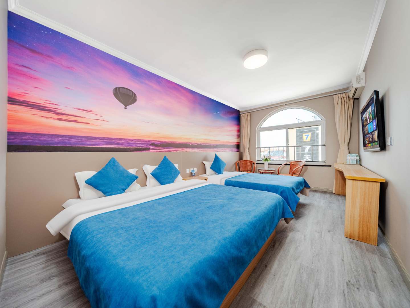 朵亚酒店(鸽子窝公园店)