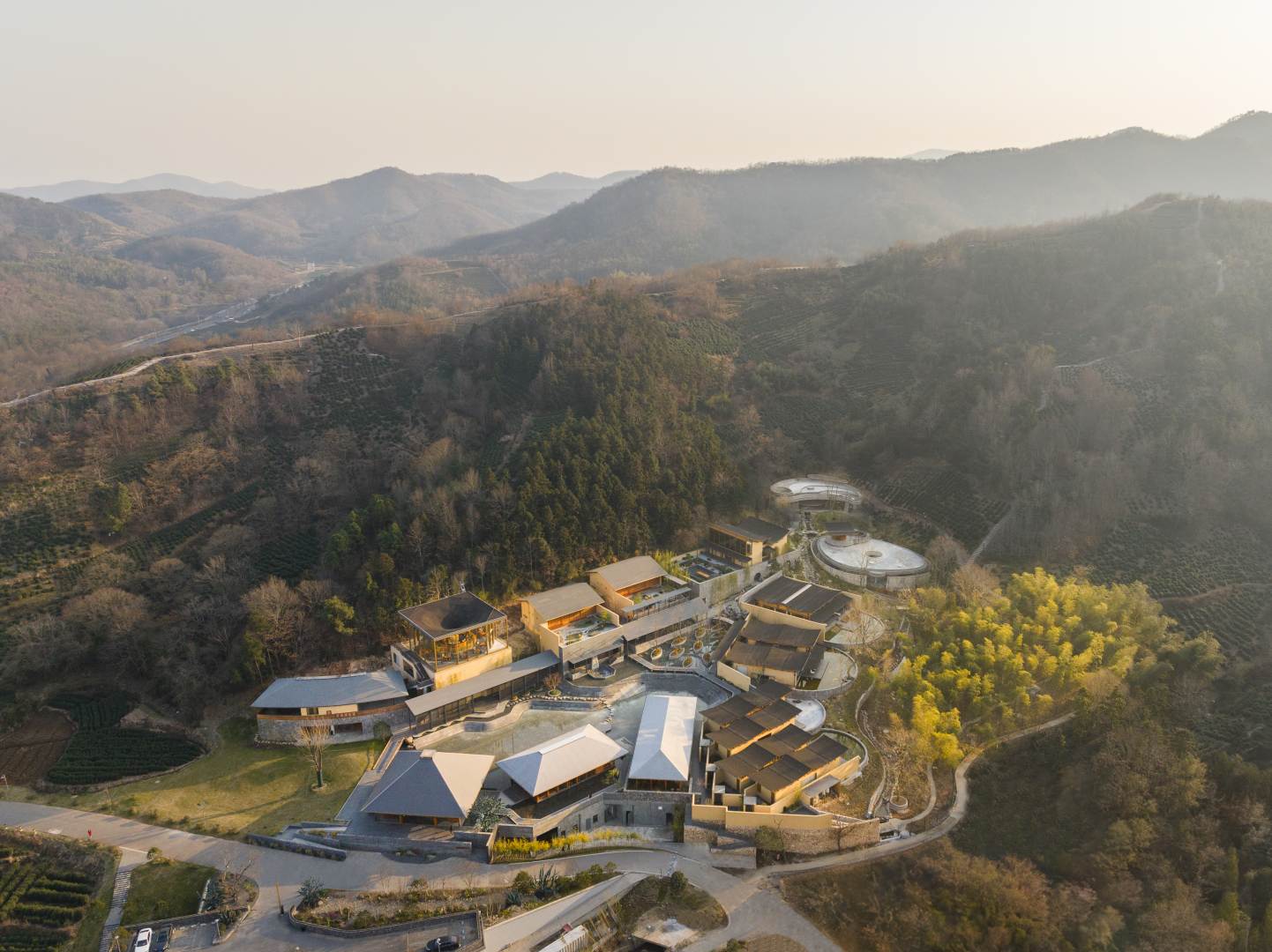 庐江南山君柠野奢温泉度假酒店