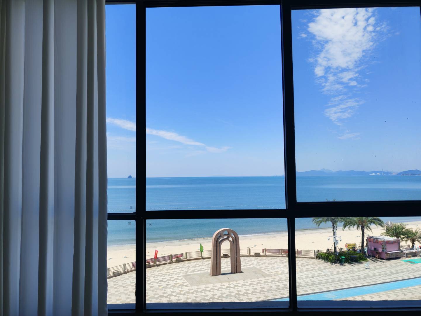 安雅民宿(百安海滩店)