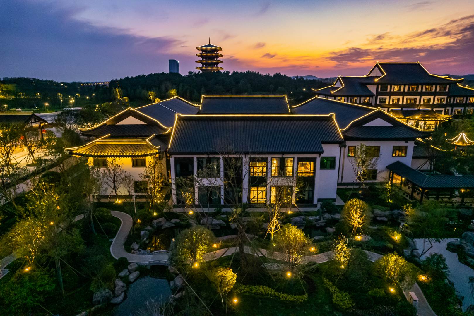 荆门九派通苑凯瑞酒店(园博园政务中心店)