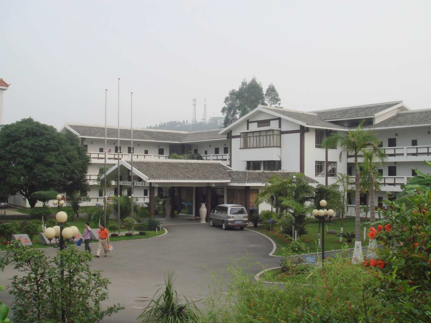 七彩红河酒店(合山市店)