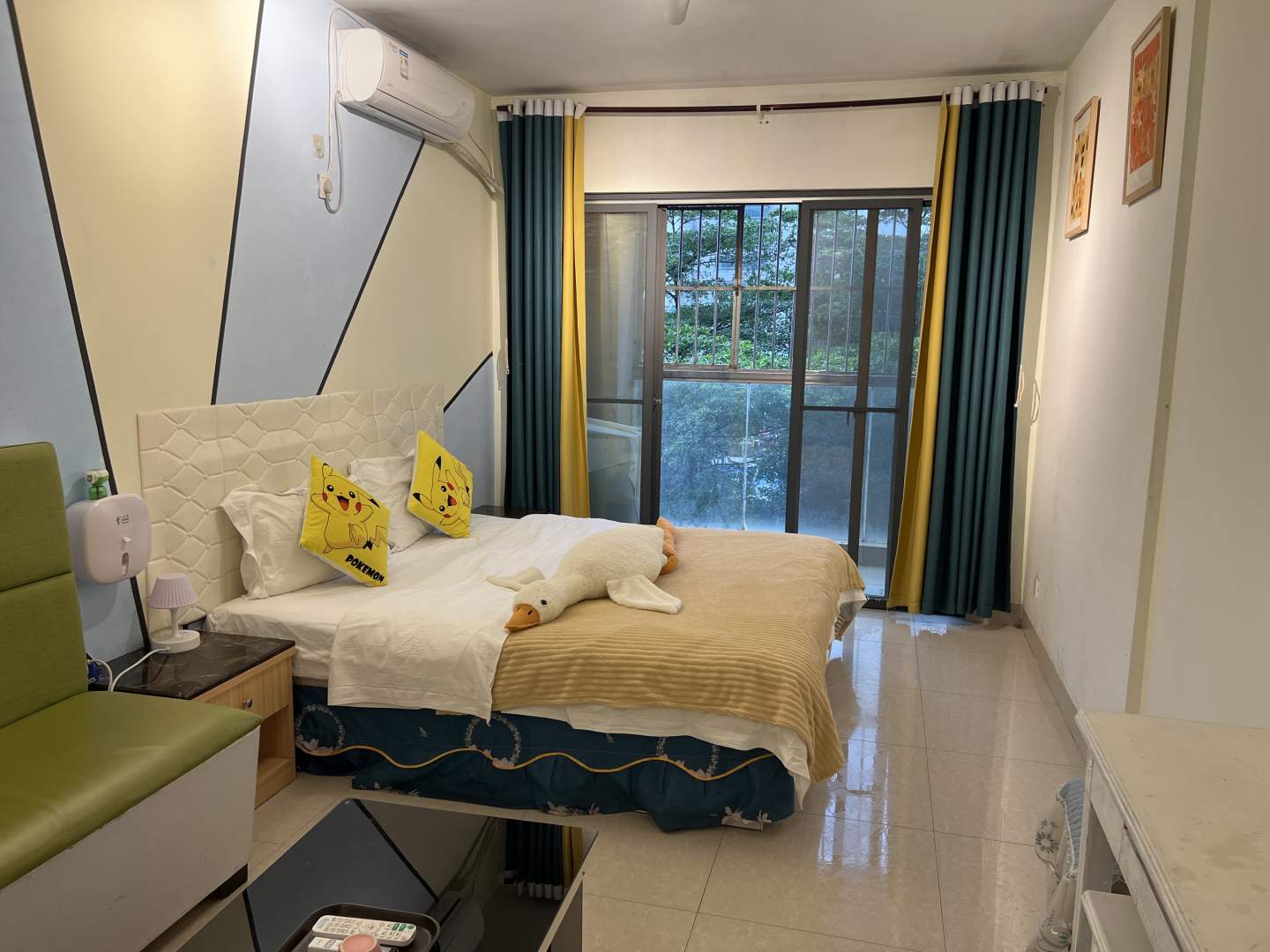 客来轩民宿(南宁嘉士摩根国际店)