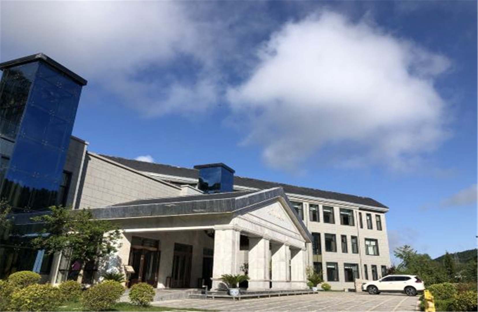 麦积山论坛酒店